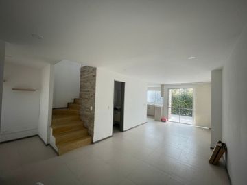 Venta de Casa en Conjunto Cerrado en La Florida - Manizales