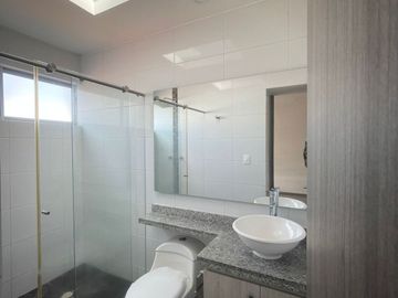 Venta de Casa en Conjunto Cerrado en La Florida - Manizales