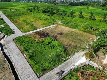 KEDUNGU TANAH PERUNTUKAN VILLA