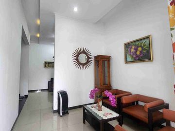 Rumah Candi Penataran Manyaran Semarang Barat