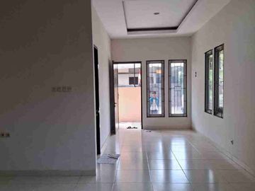 Dijual Rumah hook, 3 lantai, shm, 144 m, 275 m, Citra garden 2 ex