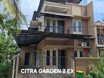 Dijual Rumah hook, 3 lantai, shm, 144 m, 275 m, Citra garden 2 ex