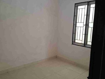Dijual Rumah hook, 3 lantai, shm, 144 m, 275 m, Citra garden 2 ex