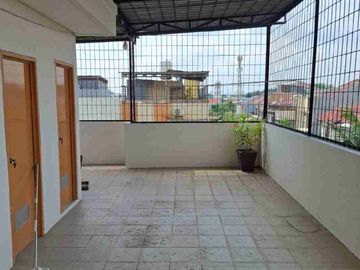 Dijual Rumah hook, 3 lantai, shm, 144 m, 275 m, Citra garden 2 ex