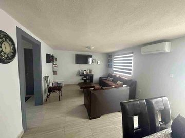 CASA EN VENTA CON  4 RECAMARAS FRACC. LA ROSA  EN SALTILLO, COAH $3,600.000