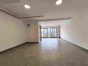 ALQUILER OFICINA / LOCAL
ALMAX Samborondon – POR ESTRENAR 51mt²