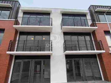ALQUILER OFICINA / LOCAL
ALMAX Samborondon – POR ESTRENAR 51mt²