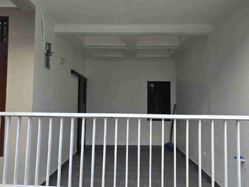 Jual rumah di Grogol jl mandor rumat Depok luas 70 m2