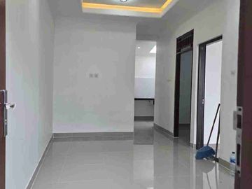 Jual rumah di Grogol jl mandor rumat Depok luas 70 m2