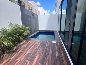 Casa nueva en venta en Rio Residencial Cancun con 4 recamaras