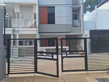 DiJual KOST STRATEGIS EXCLUSIVE lokasi Durian Banyumanik Semarang
