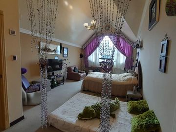 Venta casa alta gama con piscina cubierta, esquinera, El Pinar