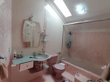 Venta casa alta gama con piscina cubierta, esquinera, El Pinar