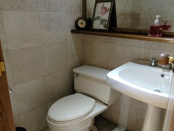 Venta apartamento en unidad cerrada con acabados de alta calidad, amplias áreas y una ubicación privilegiada.