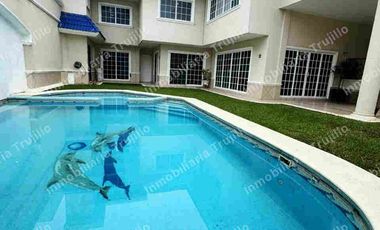 VENDO CASA EN BOCA DEL RIO CERCA DE LA AV RUIZ CORTINES