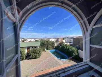 Espectacular casa con piscina