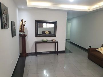 VENTA DEPARTAMENTO CERCA DE LA UNIVERSIDAD CATÓLICA