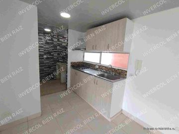 🏢‼️Se vende lujoso apartamento en séptimo piso en Parques de Versalles