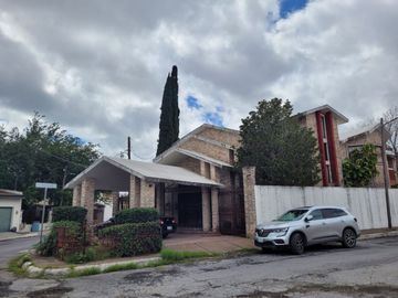 OPORTUNIDAD Casa en VENTA Col. Los Naranjos Reynosa Tamaulipas Mexico