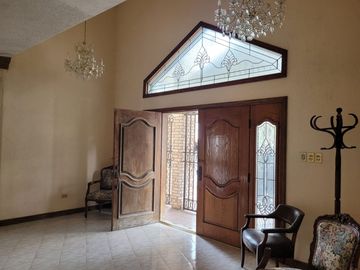 OPORTUNIDAD Casa en VENTA Col. Los Naranjos Reynosa Tamaulipas Mexico
