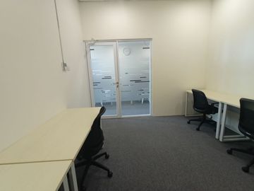 Disewakan private Office at Menara Bidakara2 Jakarta Selatan