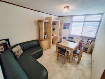 Venta Casa de 5 dormitorios en Lomas de Urdesa Urbanización cerrada - Guayaquil - C360