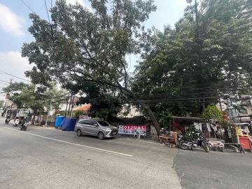 Rumah area tomang jalan besar