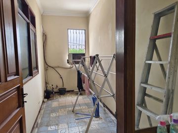 DIJUAL RUMAH SIAP HUNI luas 6,5 meter x 20 meter 2 lantai
