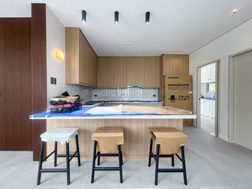Vast Modern Contemporary House and Lot For Sale in South Peak, San Pedro Laguna