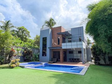 Cozy Modern Tropical Fully Furnished Resort For Sale in Tagaytay, Alfonso Cavite