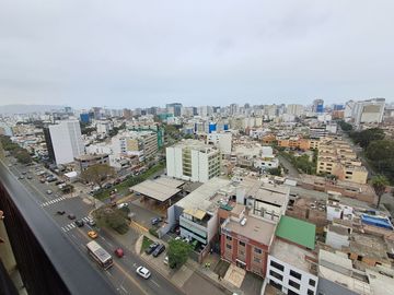 Departamento 1 Dormitorio Vista Panorámica, en Venta en Miraflores, No Paga Alcabala