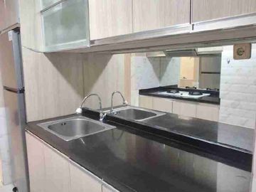 Disewakan bulanan apartemnt grand palace kemayoran 3 kamar murah