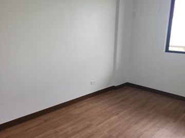 2BR Condo with Parking at Birchwood Acacia estates taguig By DMCIHOMES