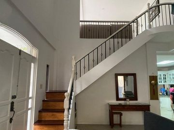 HOUSE AND LOT IN DASMA FOR SALE
