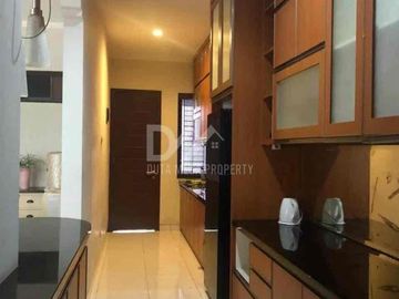 Rumah luas dan cantik dijual di Bintaro Sektor 7