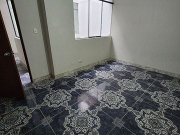 SE VENDE CASA EN SAN JUAN DE LURIGANCHO