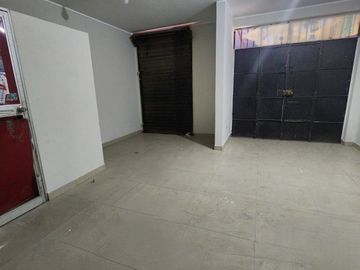 SE VENDE CASA EN SAN JUAN DE LURIGANCHO