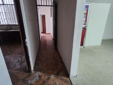 SE VENDE CASA EN SAN JUAN DE LURIGANCHO