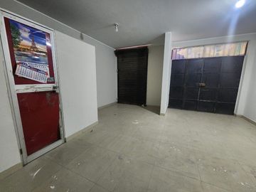 SE VENDE CASA EN SAN JUAN DE LURIGANCHO