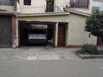 Luminoso departamento con 3 dormitorios en venta