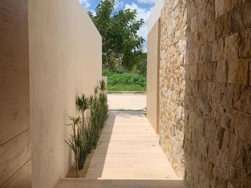 ESTRENA CASA EN MERIDA MORAVIA RESIDENCIAL TEMOZON NORTE