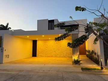 ESTRENA CASA EN MERIDA MORAVIA RESIDENCIAL TEMOZON NORTE