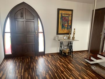 VENDO CASA CORPAC SAN ISIDRO