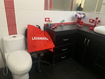 VENDO CASA CORPAC SAN ISIDRO