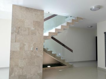 CASA EN VENTA EN VIÑEDOS TORREON COAHUILA