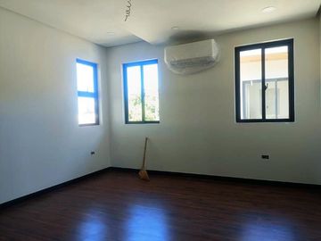 5 Bedrooms 3 Storey Residential House & lot for sale BF Homes Paranaque City-MAA