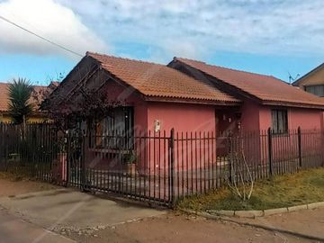 Hermosa Casa en el sector La Pampa