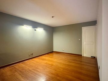 Vendo amplio departamento a una cuadra del Pentagonito - San Borja