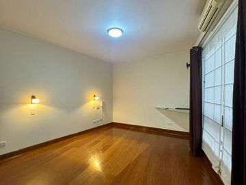 Vendo amplio departamento a una cuadra del Pentagonito - San Borja