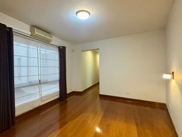 Vendo amplio departamento a una cuadra del Pentagonito - San Borja